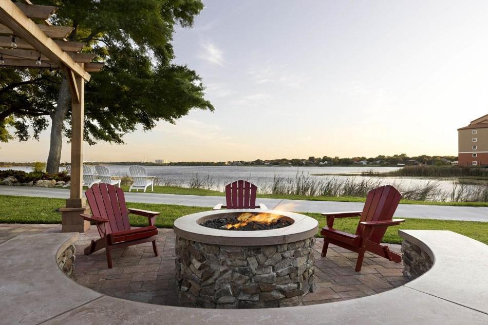 Stunning Condo Near Universal Studios Williamsburg Ngoại thất bức ảnh
